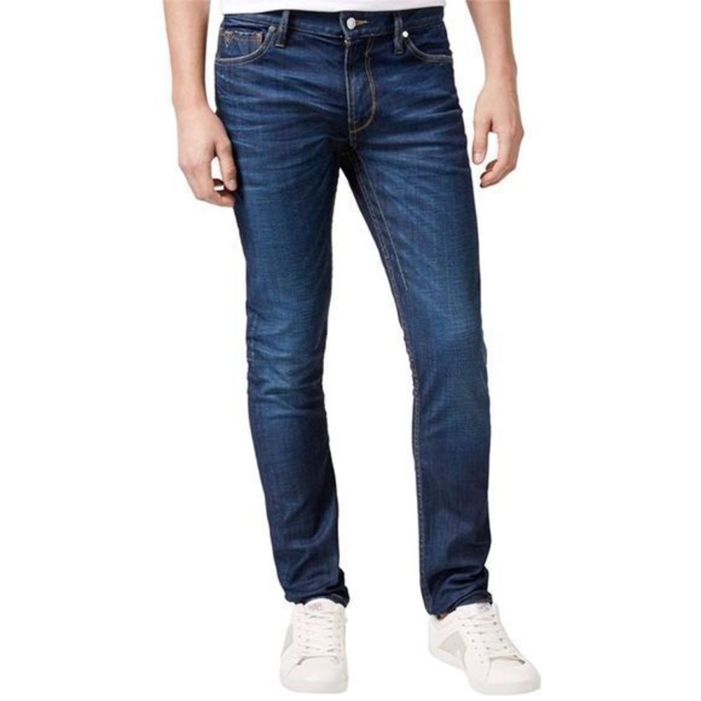 GUESS Men’s Slim Tapered Jeans